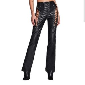 I am Gia Xenia pants, completely sold out on the site.